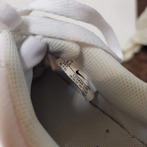 Nike Womens Vision Sneakers Size 9.5 White - Picture 2 of 5